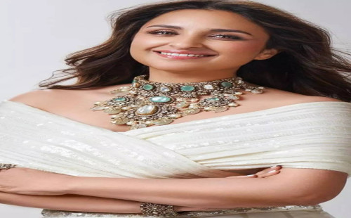 ‘ক্যারিয়ারের শুরুতেই অনেক ভুল করেছি: পরিনীতি