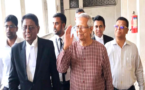 জামিন পেয়েছেন ড. ইউনূস 