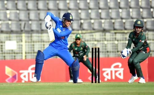 ভারতের কাছে টি-টোয়েন্টি সিরিজে হোয়াইটওয়াশ হলো বাংলাদেশ