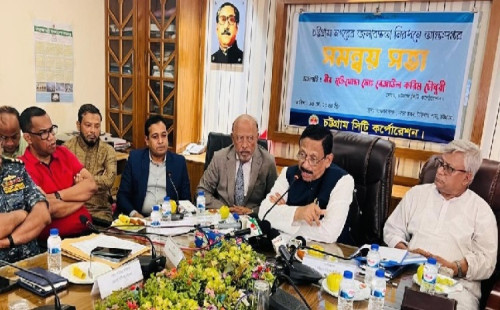 জলাবদ্ধতা নিরসনে চট্টগ্রামে কুইক রেসপন্স টিমের কথা জানালেন মেয়র 