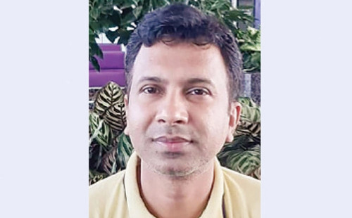 অর্থের বিনিময়ে দেন ভুয়া স্মার্ট কার্ড, ঘুরে বেড়ান আমেরিকা-ইউরোপ 