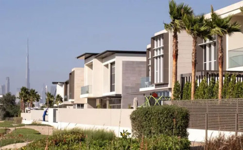 দুবাইয়ে বাংলাদেশীদের শত শত বাড়ি হলো কিভাবে 