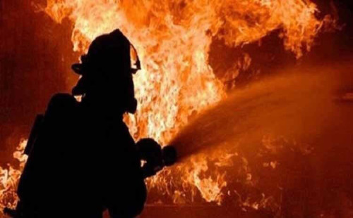 কারওয়ান বাজারে আগুন, নিয়ন্ত্রণে ৫ ইউনিট 