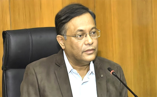 বিশেষ ফ্লাইটে দেশে ফিরবেন বাংলাদেশি শিক্ষার্থীরা: পররাষ্ট্রমন্ত্রী 