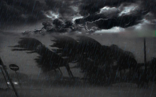 রাতেই আঘাত হানতে পারে ঘূর্ণিঝড় ‘রেমাল’ 