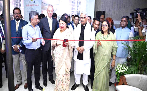 বাজেট হেল্প ডেস্ক উদ্বোধন করলেন স্পিকার