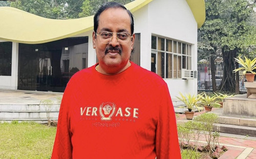 সিনেপ্লেক্স নির্মাণ করছেন ডিপজল 