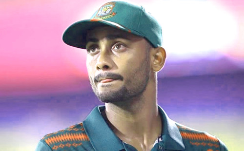 ইনজুরি আক্রান্ত শরিফুলের বদলি নিতে চাচ্ছে না বাংলাদেশ