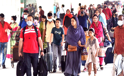 ঈদে টানা ৫ দিনের ছুটি পাবেন সরকারি চাকরিজীবীরা 