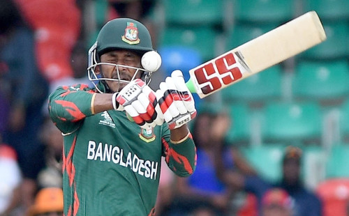 বুদ্ধির পরিচয় দিয়ে প্রশংসায় ভাসছেন তানজিদ