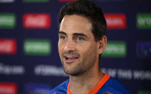 বাংলাদেশের যে খেলোয়াড়কে প্রশংসায় ভাসালেন নেদারল্যান্ডসের কোচ 