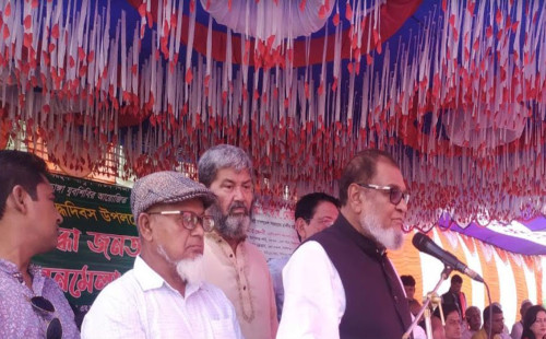 সব মুক্তিযোদ্ধার কবর একই ডিজাইনের হবে: মুক্তিযুদ্ধবিষয়ক মন্ত্রী 