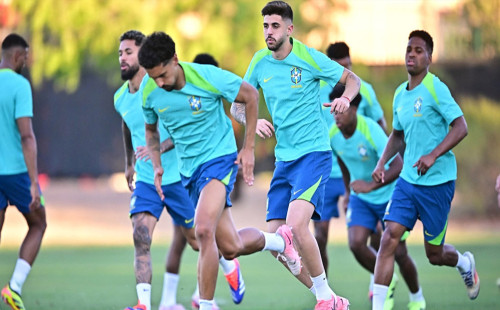 রাত পোহালেই ব্রাজিলের উরুগুয়ে পরীক্ষা, অনলাইনে যেভাবে দেখবেন  