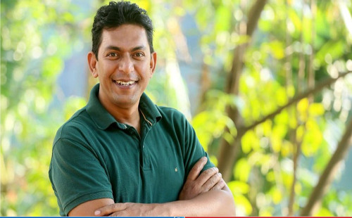 হোটেলে আগুন, অল্পের জন্য প্রাণে বাঁচলেন চঞ্চল চৌধুরী