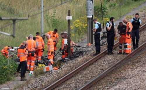 অলিম্পিক শুরুর আগে প্যারিসে রেলে ‘নাশকতা’ 