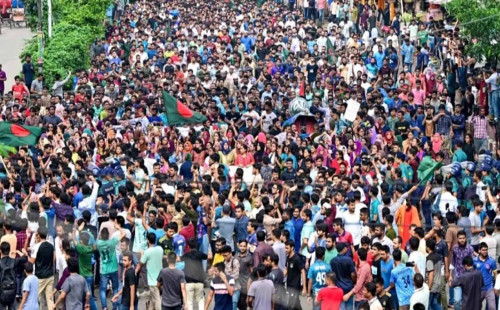 ‘মার্চ টু ঢাকা’ সোমবার এগিয়ে আনল আন্দোলনকারীরা 