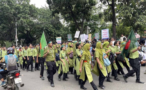 সচিবালয়ের চারপাশ এখন যেন দাবি আদায়ের এলাকা 