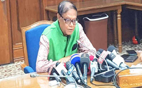 কোনো ব্যাংক আর বেআইনি তারল্য সুবিধা পাবে না: গভর্নর 