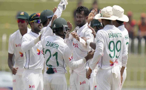 পাকিস্তানের বিপক্ষে ঐতিহাসিক টেস্ট জয় বাংলাদেশের 