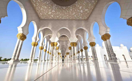 যে তিন শ্রেণির মানুষ আল্লাহর বিশেষ জিম্মায়