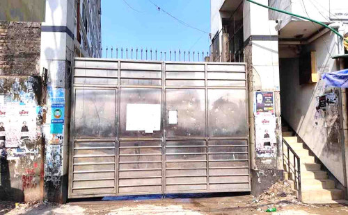 আশুলিয়ার ৭৯ পোশাক কারখানায় ছুটি ঘোষণা 