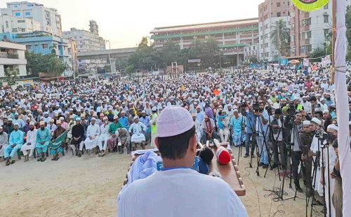 পাহাড়ে অশান্তির বীজ উপরে ফেলতে হবে : চরমোনাই পীর
