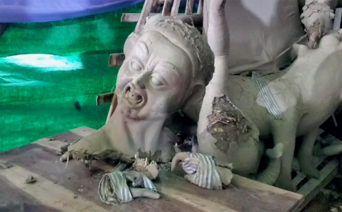 কিশোরগঞ্জে শারদীয় দুর্গাপূজা মণ্ডপে ভাঙচুর: প্রশাসনের জরুরি বৈঠক