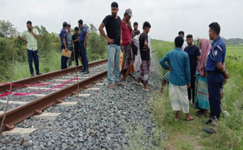 মীরসরাইয়ে অজ্ঞাত যুবকের লাশ উদ্ধার 
