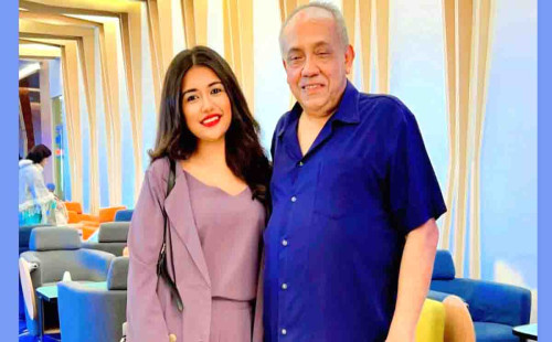 এয়ার অ্যাম্বুলেন্সে স্বামীকে ব্যাঙ্কক নিয়ে গেলেন রোবাইয়াত ফাতিমা তনি