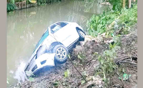 পিরোজপুরে প্রাইভেটকার দুর্ঘটনা: নিহত ৮