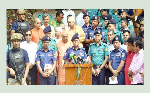 আইজিপির ঘোষণা: দুর্গাপূজার পর ছিনতাই ও চাঁদাবাজির বিরুদ্ধে সাঁড়াশি অভিযান